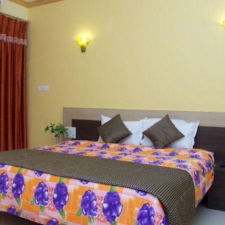 Rbr Suites Calangute Luaran gambar