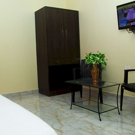 Rbr Suites Calangute Luaran gambar