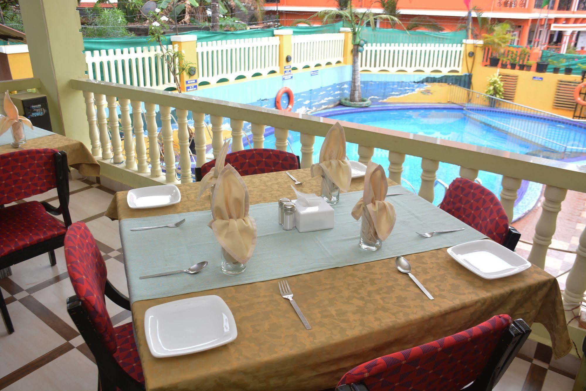 Rbr Suites Calangute Luaran gambar