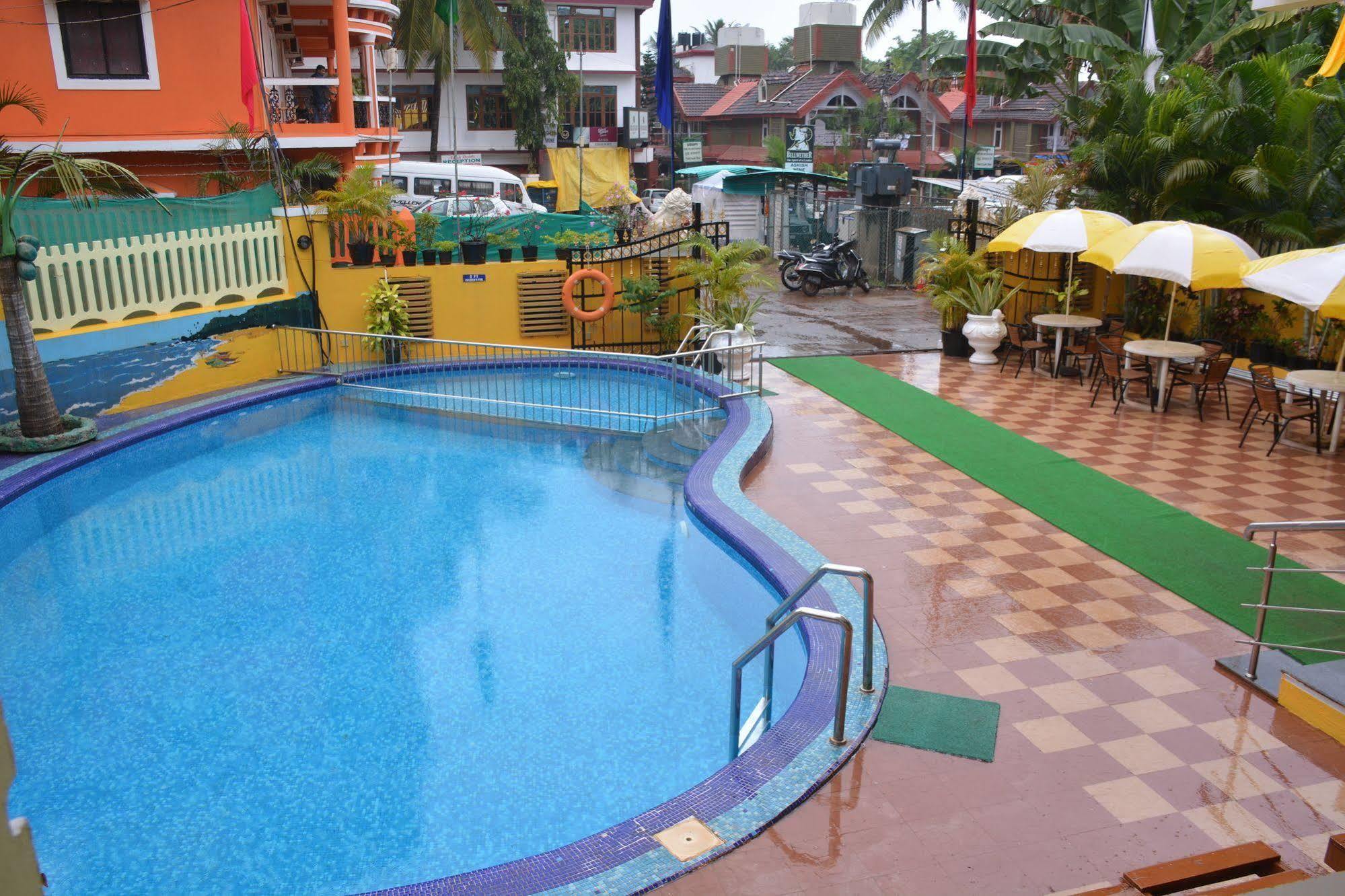 Rbr Suites Calangute Luaran gambar