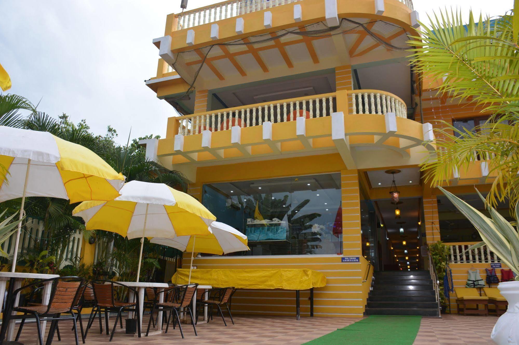 Rbr Suites Calangute Luaran gambar